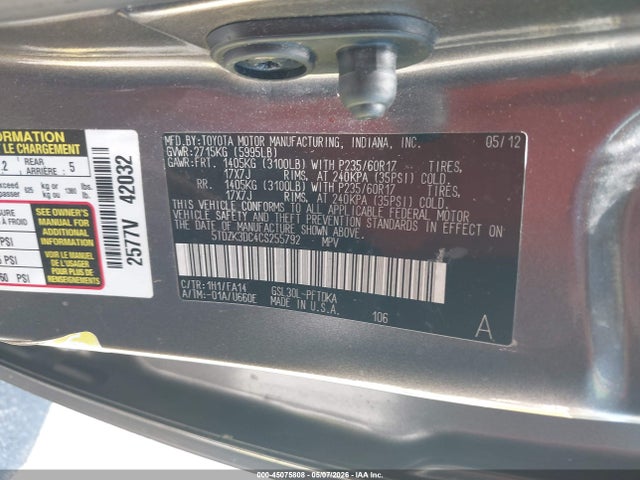Toyota Sienna Base V6 7 Passenger
