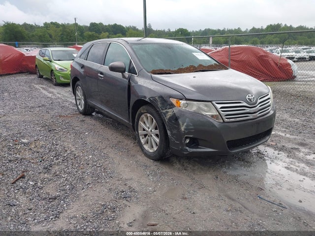 Salvage Toyota Venza Image