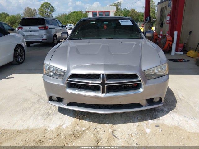 Dodge Charger Sxt