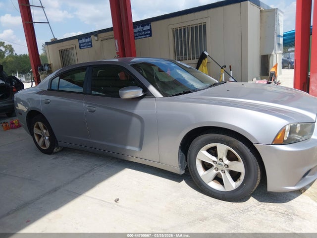Dodge Charger Sxt