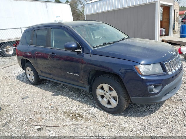 Salvage Jeep Compass Image