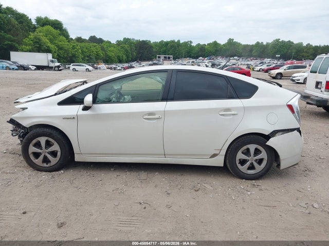 Toyota Prius Three
