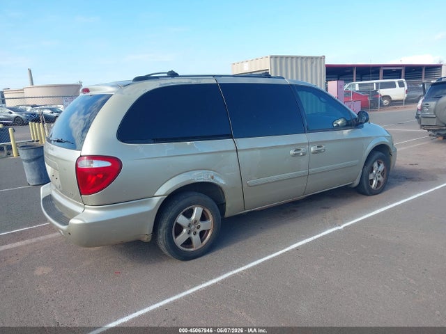 Dodge Grand Caravan Sxt