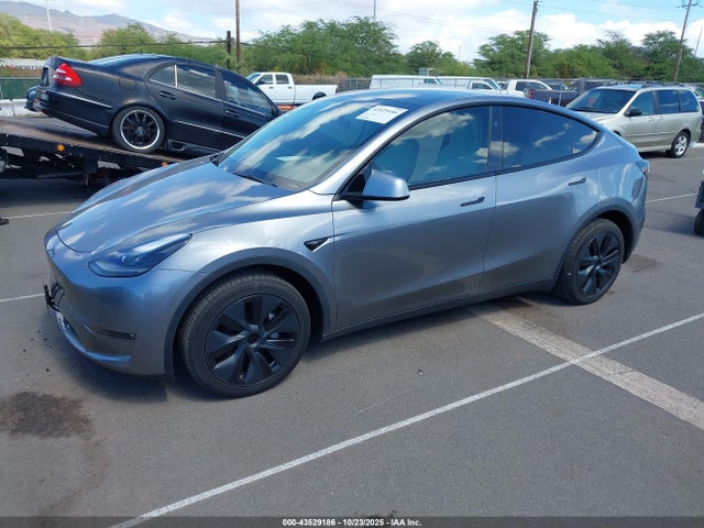 Tesla Model Y Long Range Dual Motor All-wheel Drive