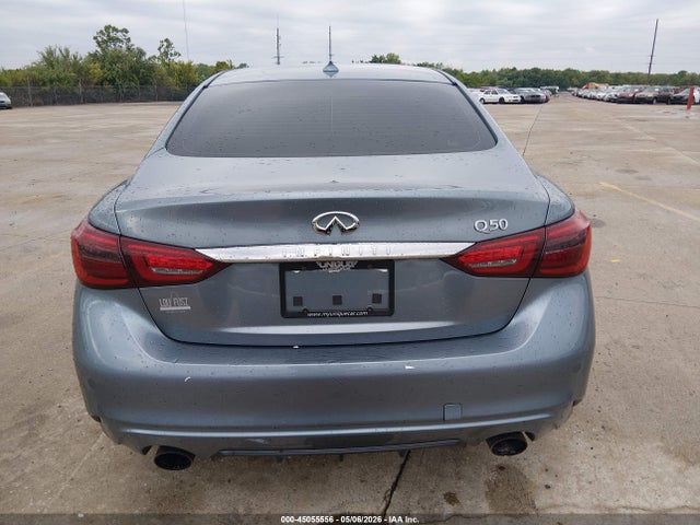 INFINITI Q50 3.0t Luxe