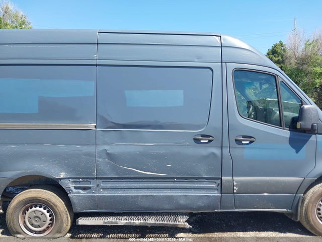 Mercedes-Benz Sprinter 2500 Standard Roof V6