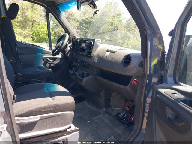 Mercedes-Benz Sprinter 2500 Standard Roof V6
