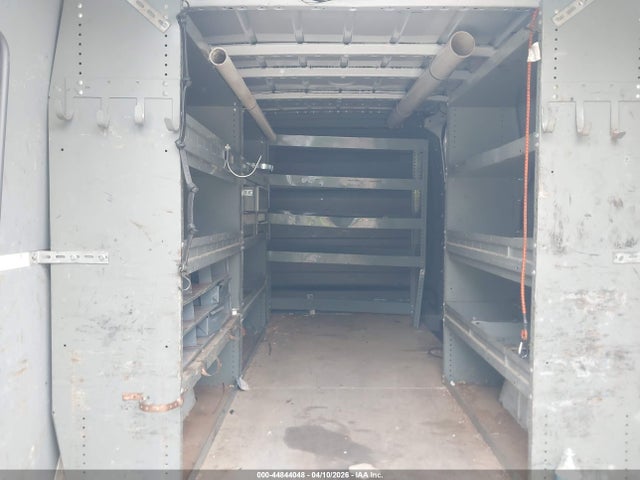Freightliner Sprinter 2500 Standard Roof V6