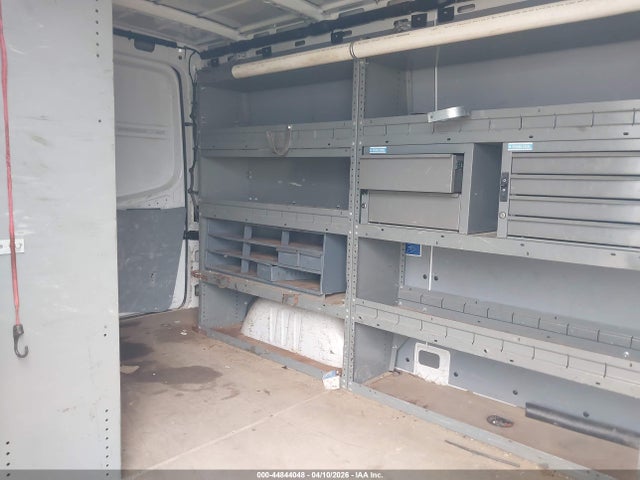 Freightliner Sprinter 2500 Standard Roof V6