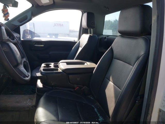 Chevrolet Silverado 3500 4wd  Long Bed Wt