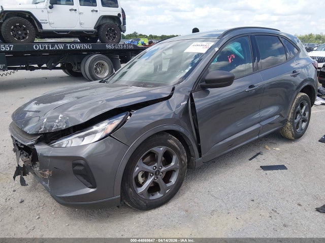 Ford Escape St-line