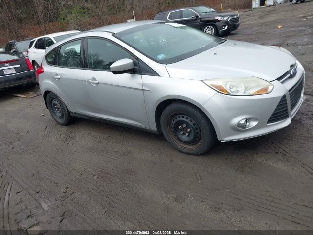 Salvage Ford Focus Image