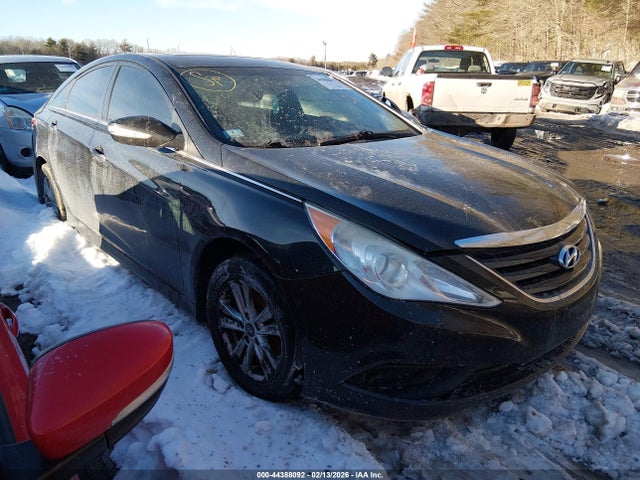 Salvage Hyundai SONATA Image