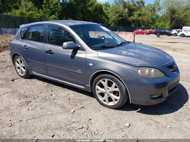 Salvage Mazda Mazda3 Image