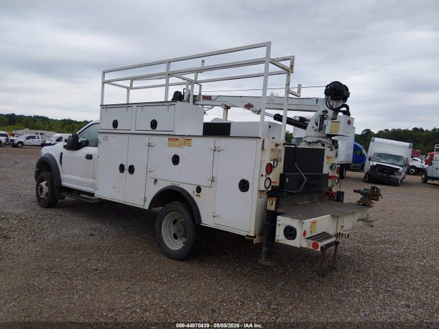 Ford F-550 Xl