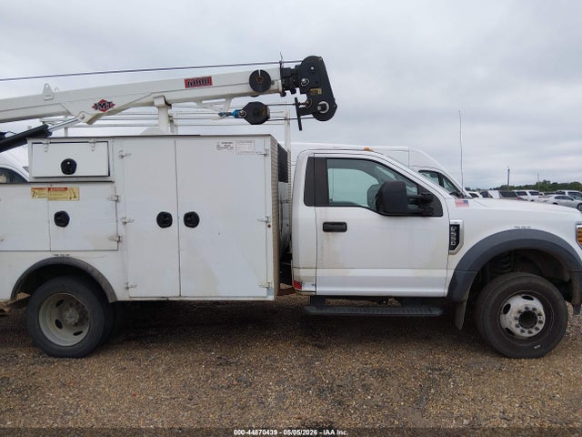 Ford F-550 Xl