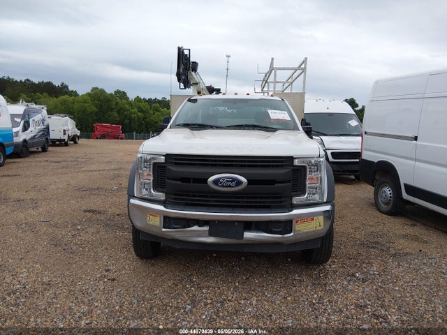 Ford F-550 Xl