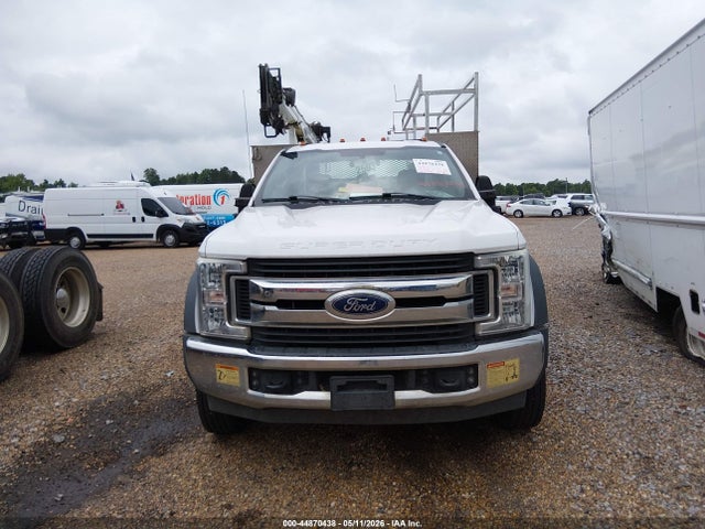Ford F-550 Xl