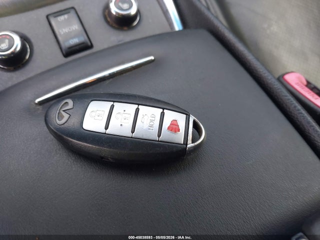 INFINITI G37x