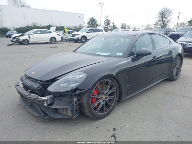 Porsche Panamera Turbo