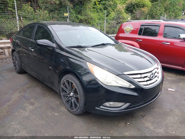 Salvage Hyundai SONATA Image