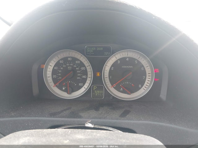 Volvo C70 T5