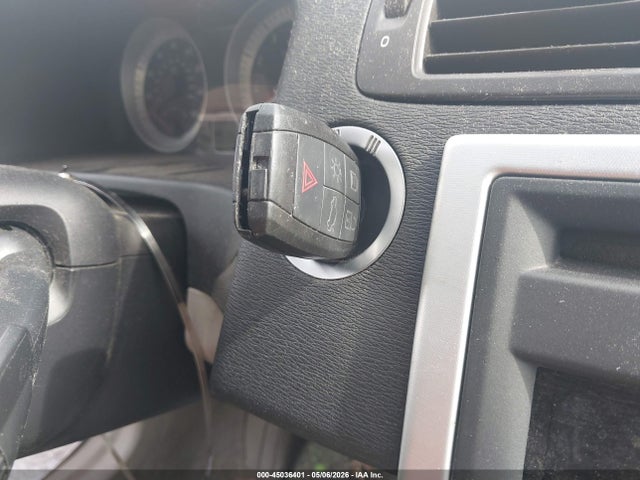 Volvo C70 T5
