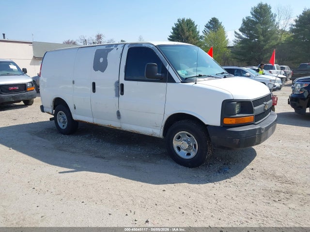 Salvage Chevrolet Express Image