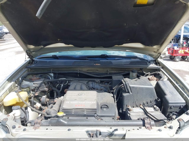 Toyota Highlander V6