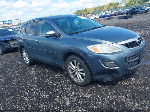 Salvage Mazda Cx Image