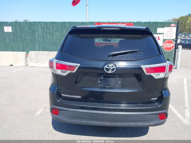 Toyota Highlander Le V6
