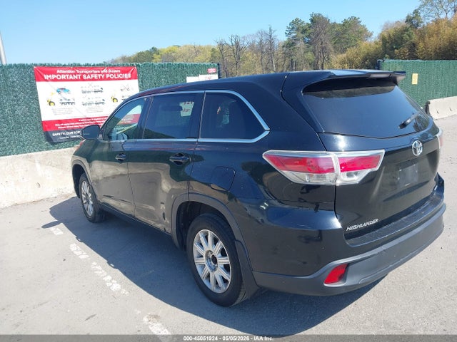 Toyota Highlander Le V6