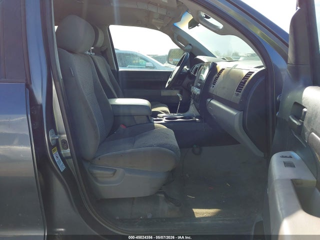 Toyota Tundra Sr5 4.7l V8