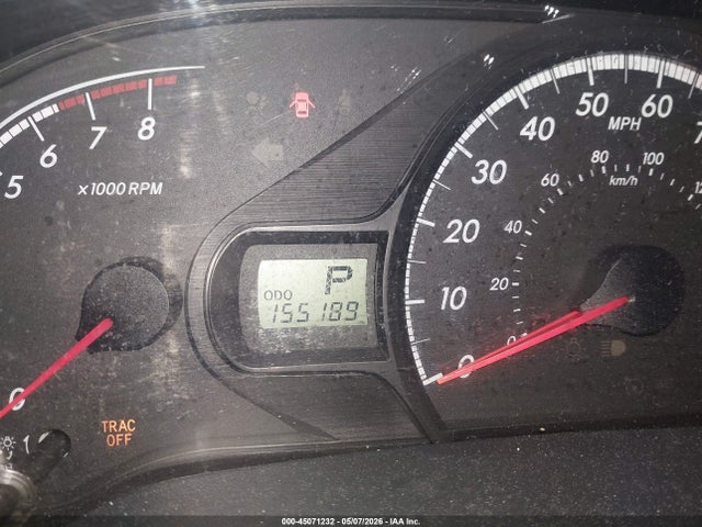Toyota Sienna Le V6 8 Passenger