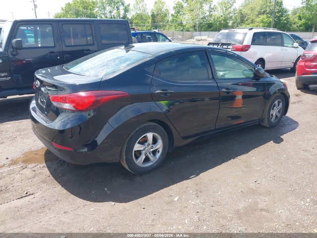 Hyundai ELANTRA Se