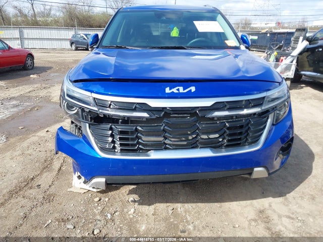 Kia Seltos S