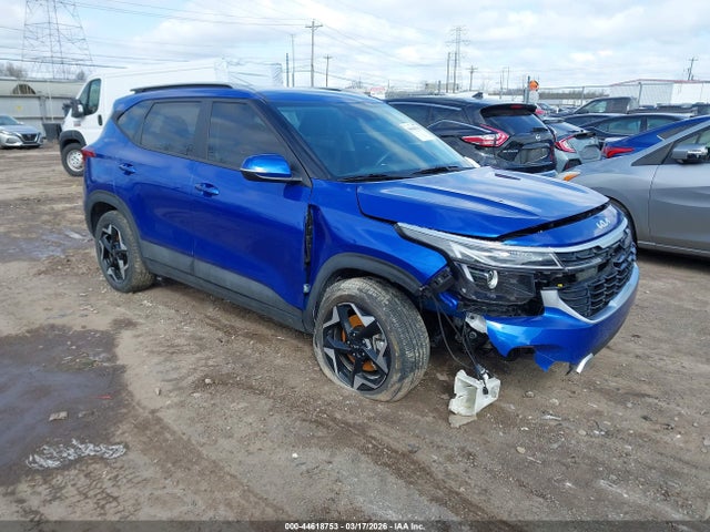 Salvage Kia Seltos Image