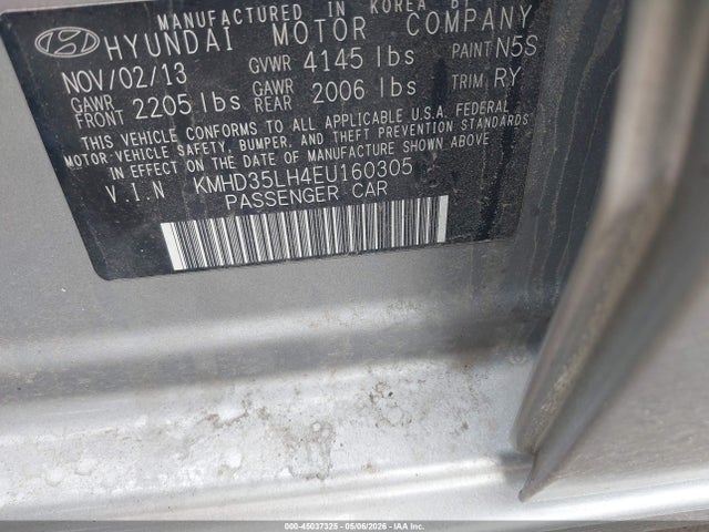 Hyundai ELANTRA