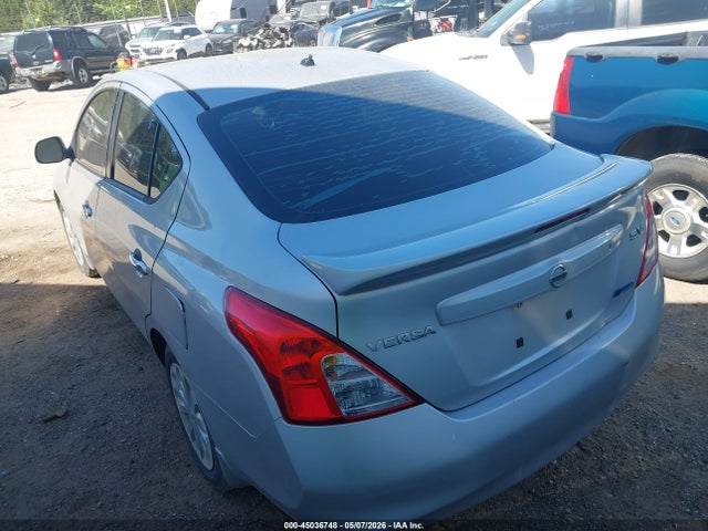 Nissan Versa 1.6 Sv