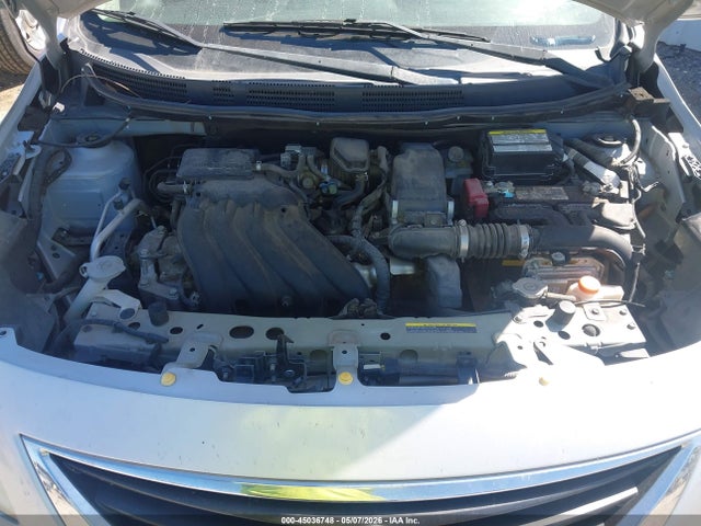 Nissan Versa 1.6 Sv