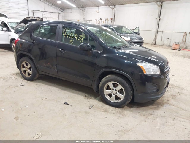 Salvage Chevrolet Trax Image