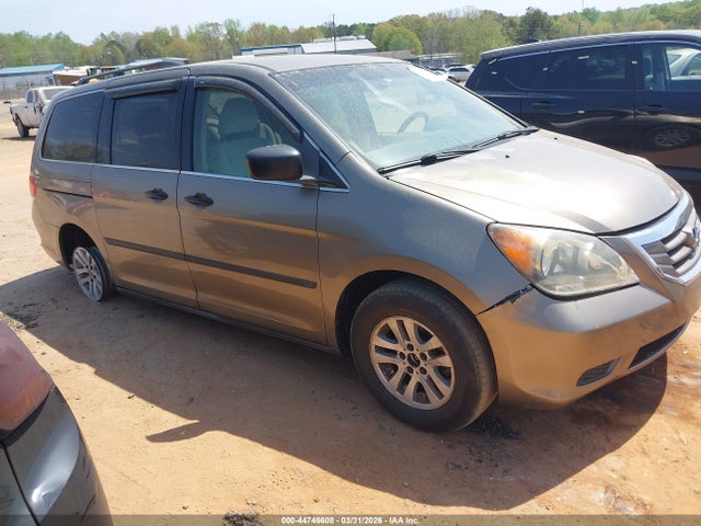Salvage Honda Odyssey Image