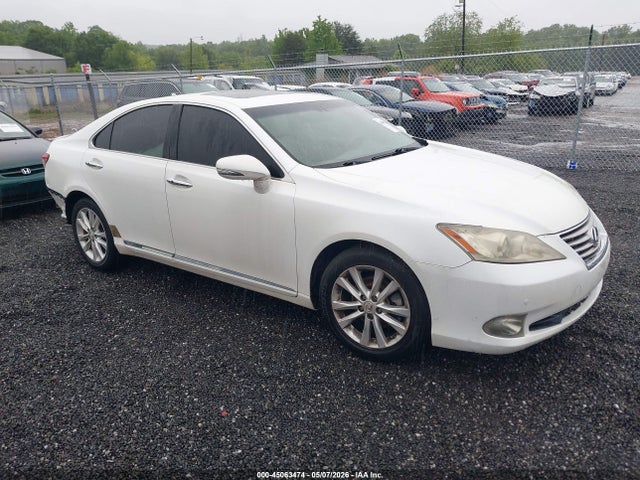 Salvage Lexus Es Image