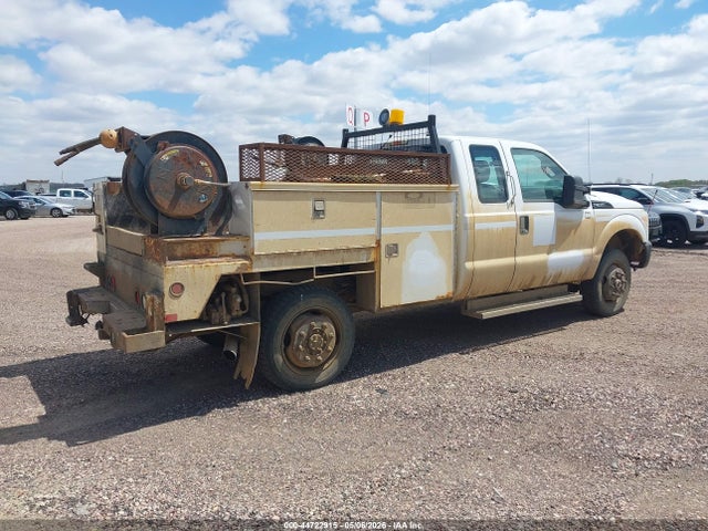 Ford F-350 Xl