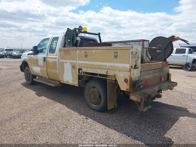 Ford F-350 Xl