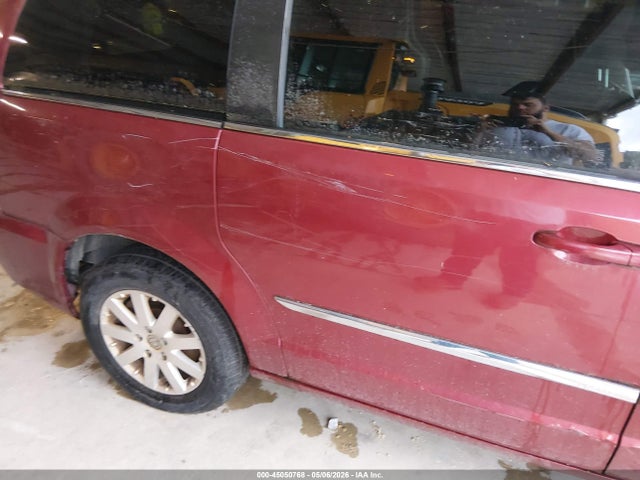 Chrysler Town & Country Touring