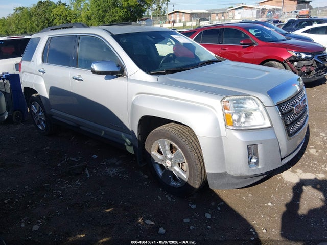Salvage GMC Terrain Image