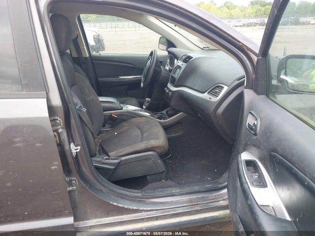 Dodge Journey Se