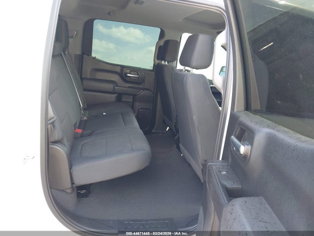 Chevrolet Silverado 1500 2wd  Short Bed Custom