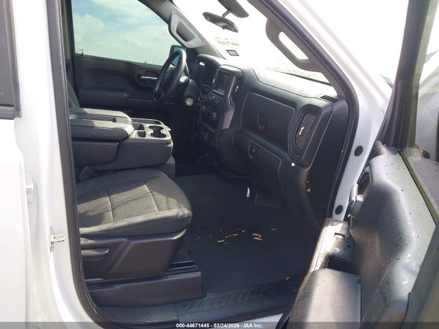 Chevrolet Silverado 1500 2wd  Short Bed Custom